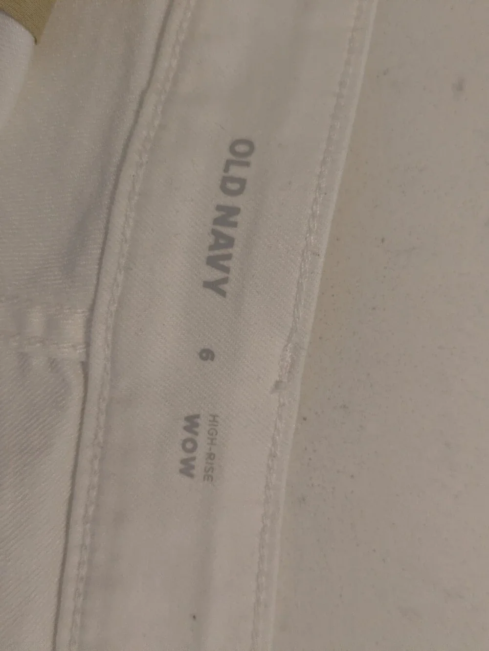 Old Navy High Rise Wow White Denim Jean Shorts Size 6